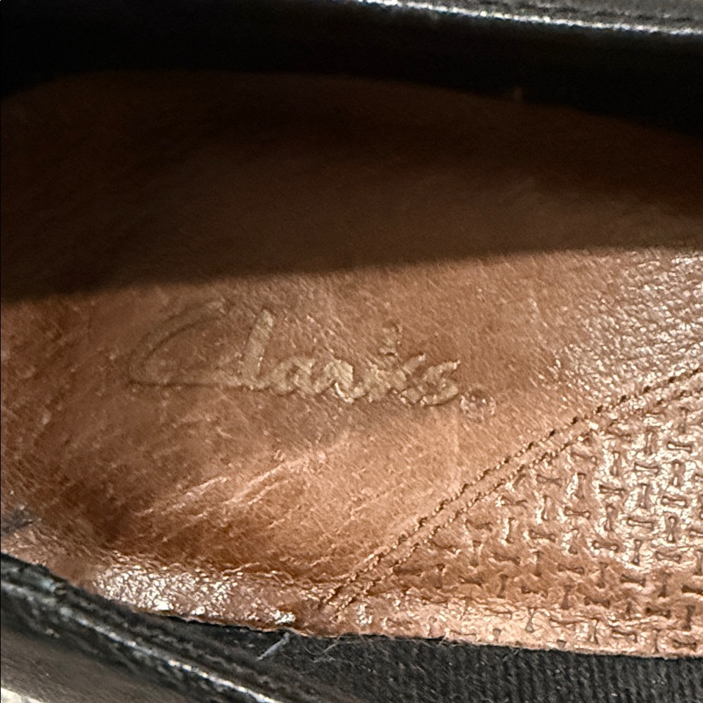 Clarks Classic Black Heels with Strap - Picture 2 of 12